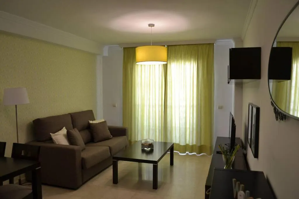 Precioso Apartamento En Primera Linea De Playa En Caleta De Velez Algarrobo Costa